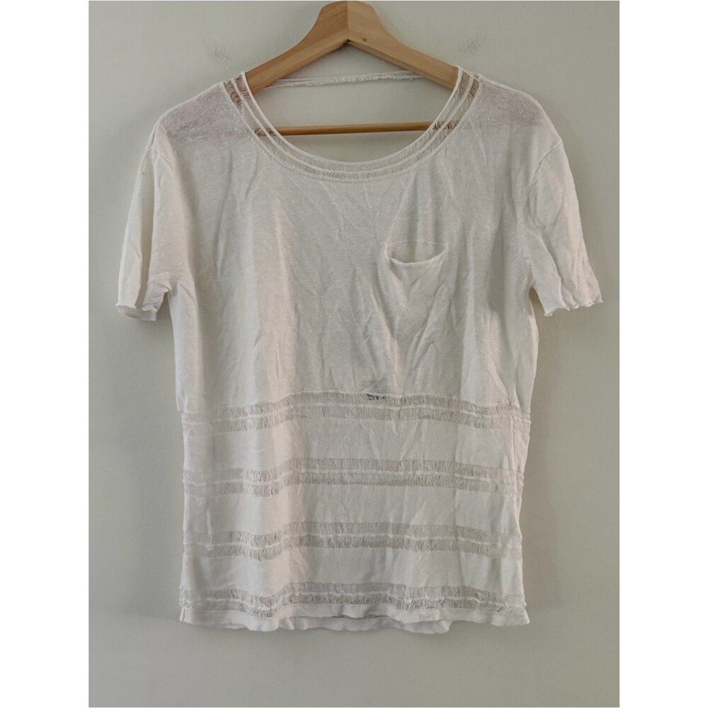Not Shy Kinen T-Shirt Tee Short Sleeve White Beachy Coastal Size Small